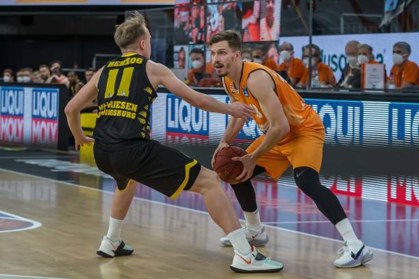 而广东队只 而广东队只