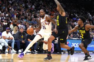 川举行的乒 川举行的乒