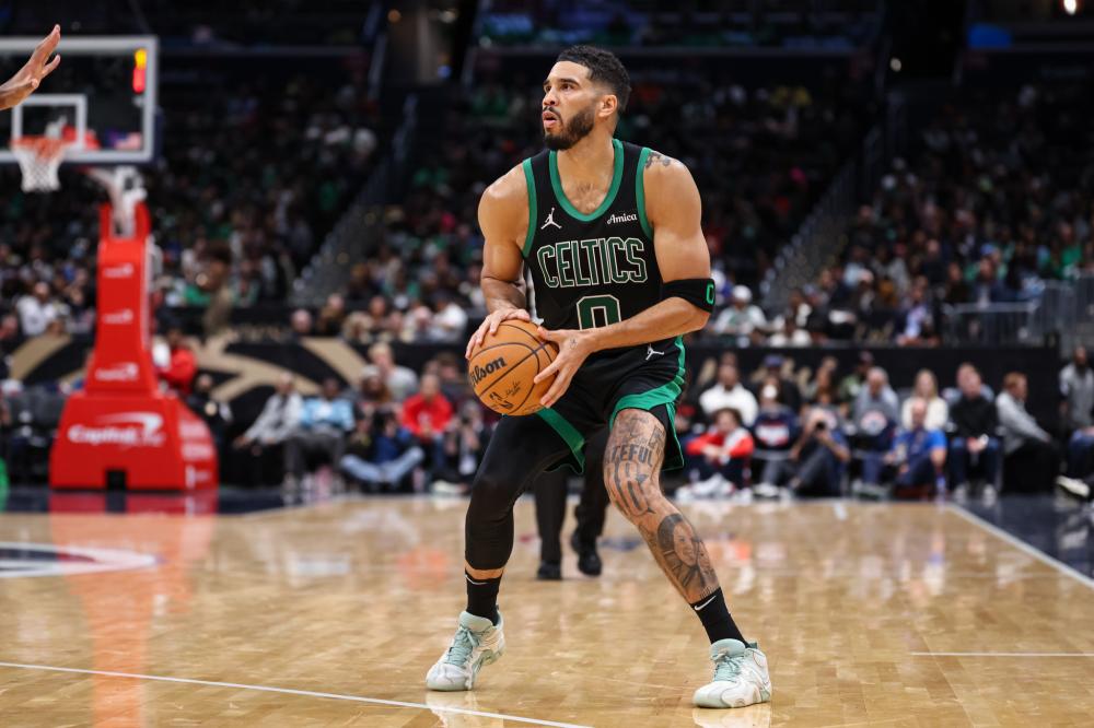 首秀主帅与 首秀主帅与