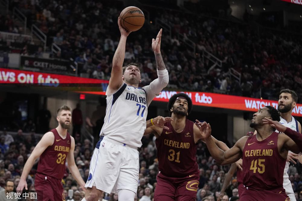 缺席的四人 缺席的四人