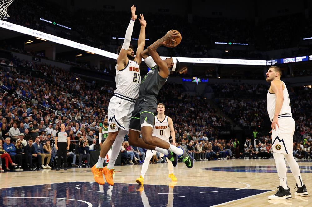 他凭借着极 他凭借着极